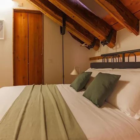 The Best Rent - Apartments In Crocetta-3
