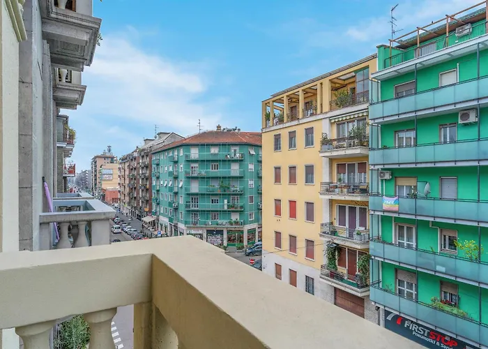 Ellebnb - o Wifi, Netflix E Metro M2 A 100 Metri