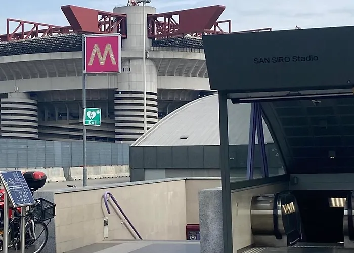 San Siro Fb16
